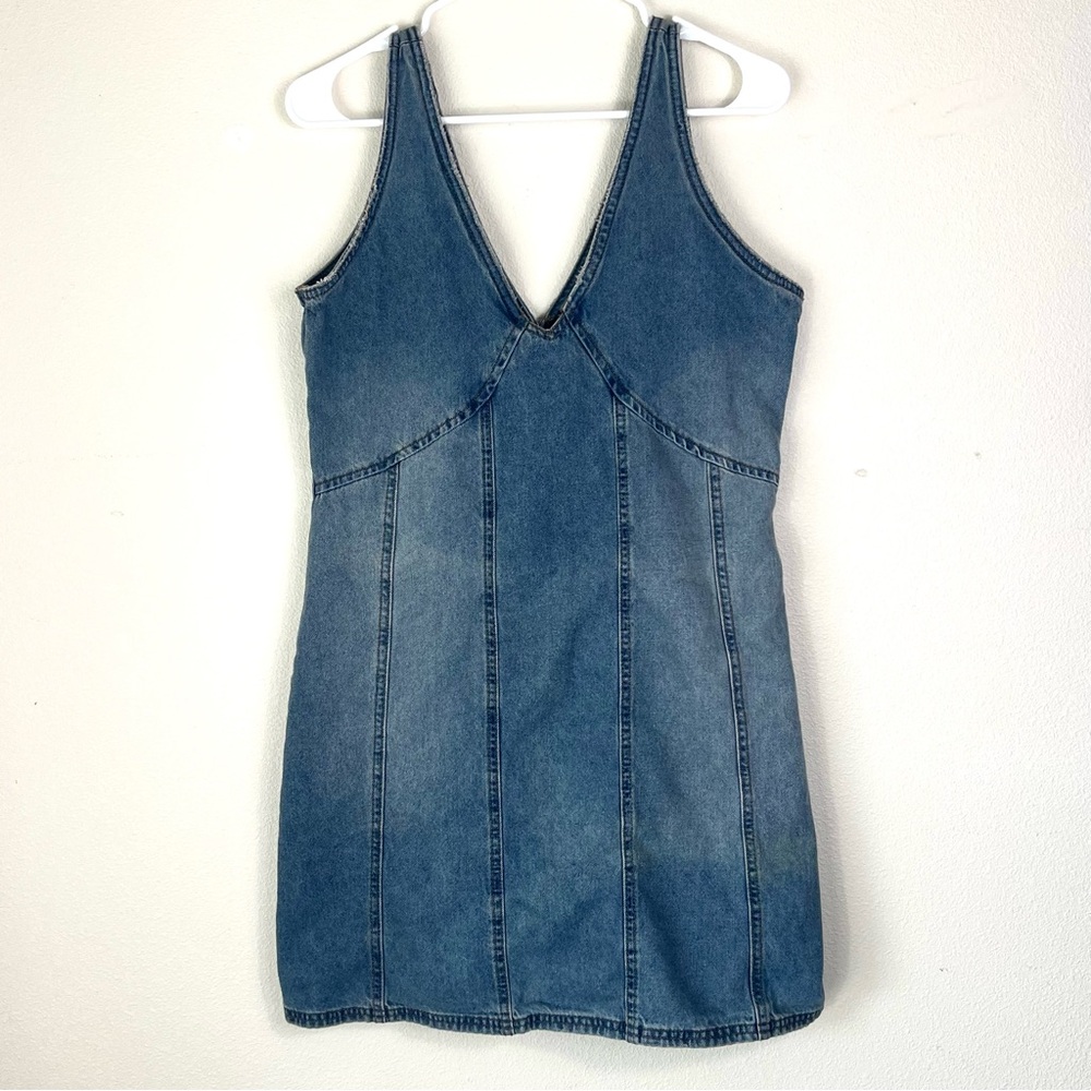 Denim v-neck dress size large